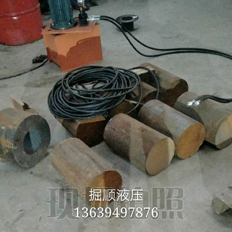 加班加點忙生產(chǎn)液壓泵、千斤頂，都是真材實料好質(zhì)量